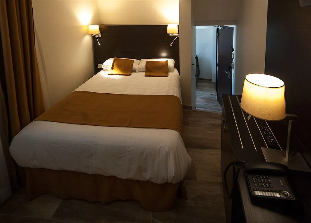 Central Hotel París