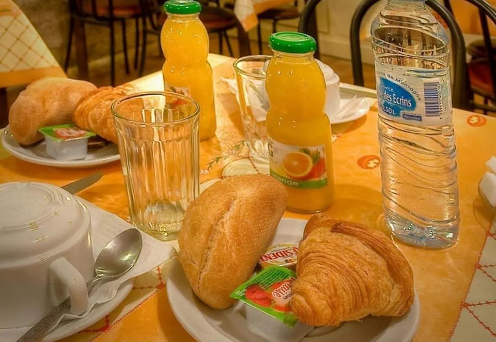 Central Hotel París